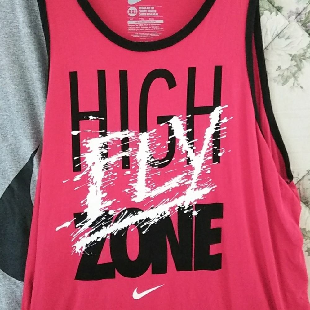 Nike "fly high zone" tank top